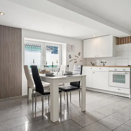 Relax24 - Apartment Fuer 4 Personen 2 Schlafzimmer Kleve Zentrum Kl06 *